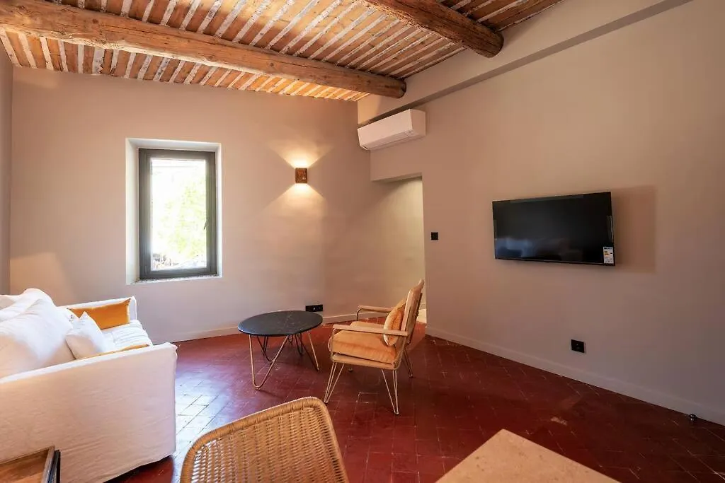 Au Coeur D'Eygalieres Apartment  Eygalieres (Bouches-du-Rhone)